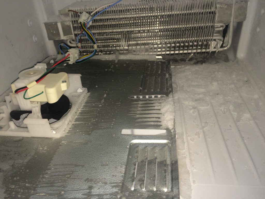 Frigidaire Frost in Freezer ~ San Diego Technical Pros